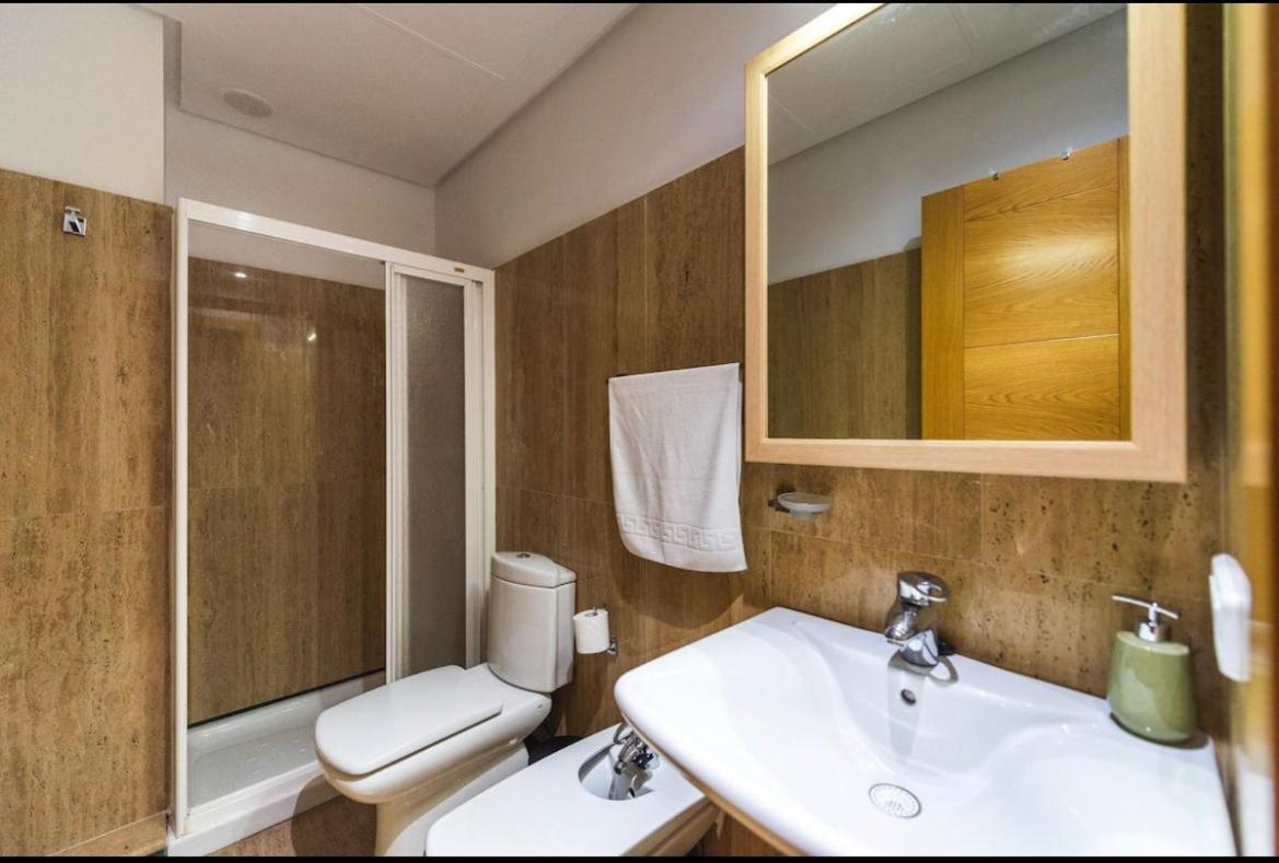 شقة Adorable Apartamento Centro غرناطة المظهر الخارجي الصورة